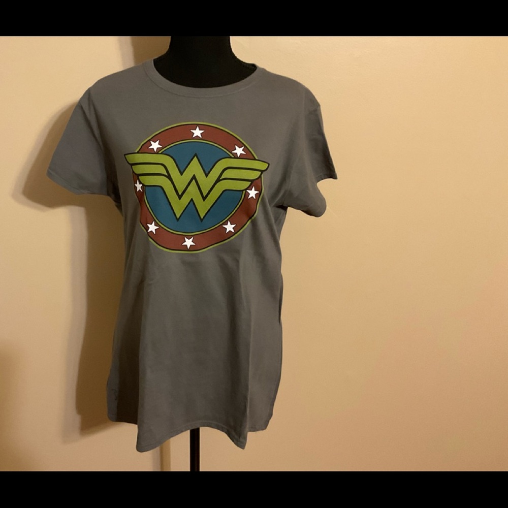DC Comics originals size 2XL Wonder Woman T Shirt